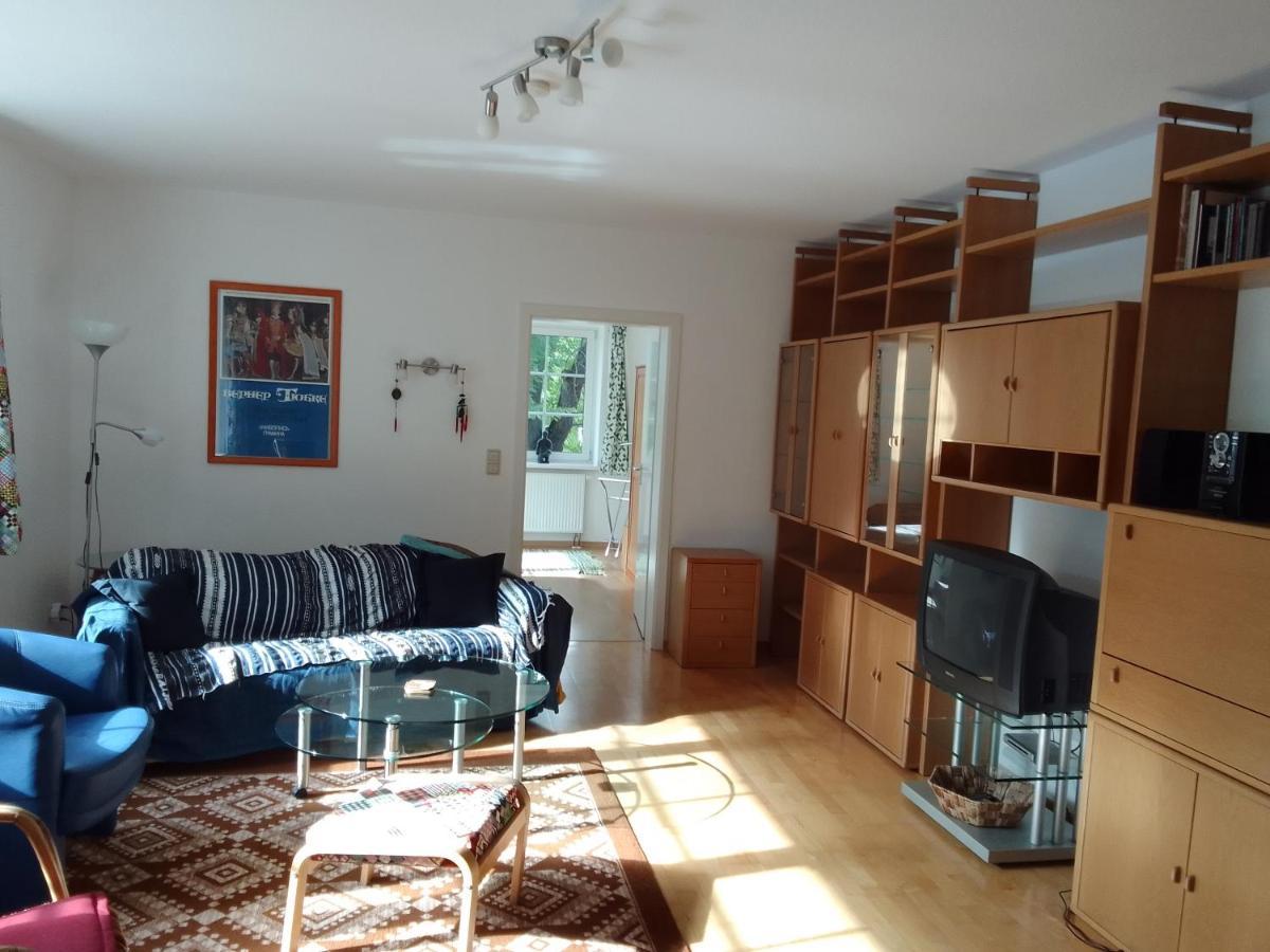 Wohnung Im Park Thulendorf Exterior photo