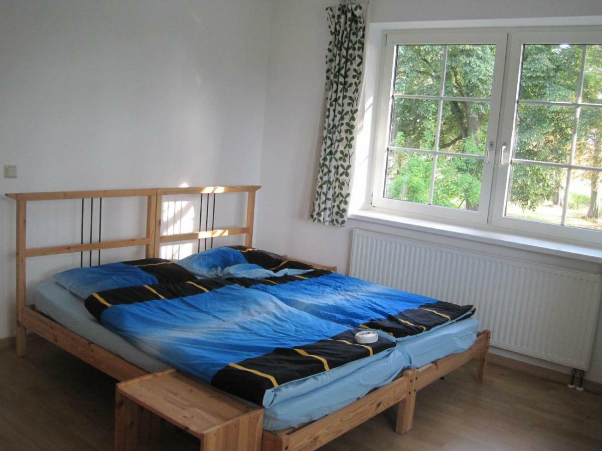 Wohnung Im Park Thulendorf Exterior photo